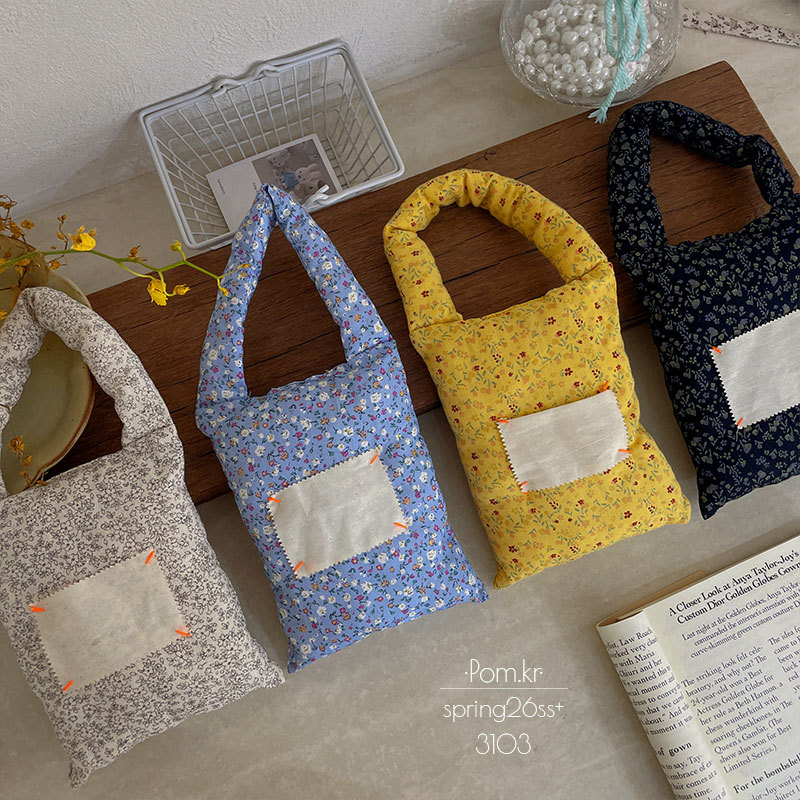 Spring new Korean-style children's handbag with floral prints and accessories, fresh fabric InS-style baby clothing decorations Specification image