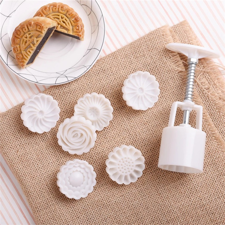 Mid-Autumn Festival mooncake mold set 50g 6-piece mung bean cake Pumpkin cake hand-pressed cartoon pastry ice skin embossed mold details Picture