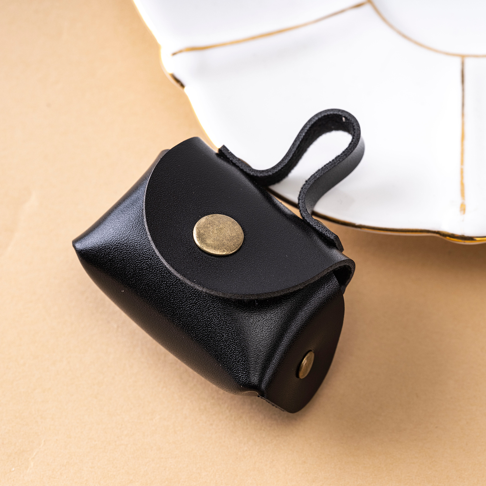 Mini bag, keychain bag, pendant, Pu leather coin purse, all-in-one travel accessory, niche light luxury ladies' style Specification image