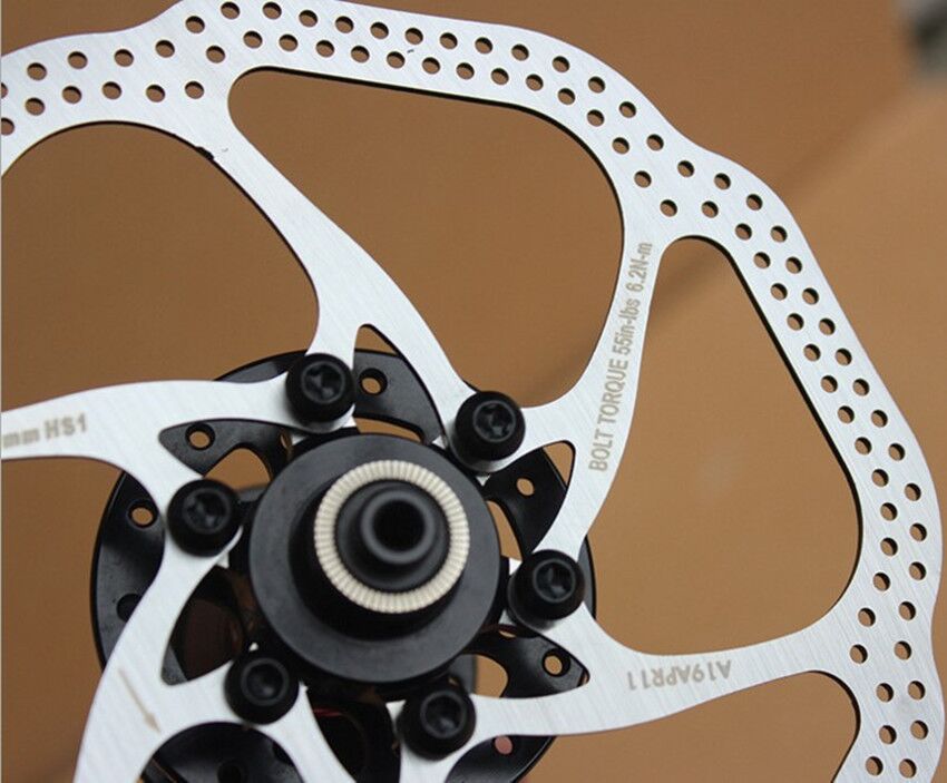 HS1 mountain bike disc, six-pin, six-hole, 6-inch 160mm disc brake pad, brake disc with screws Application Scenario
