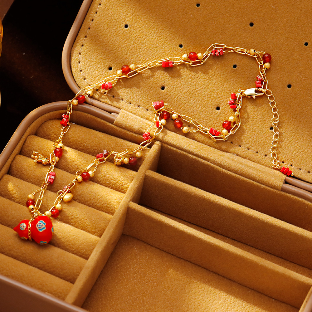 Hyacinth original design enamel drop glaze red gourd pendant necklace, Douyin hit ancient method sand gold inlay sweater chain Application Scenario