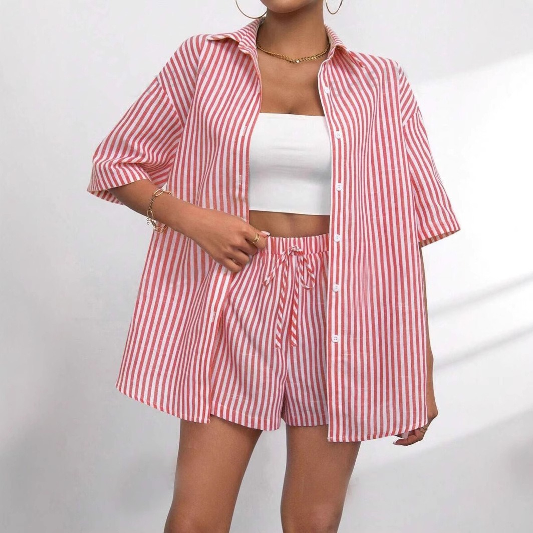 Amazon's new European and American fashion set for Spring/Summer 2025: Two pieces of lapel casual striped shirts and short-sleeved pants details Picture