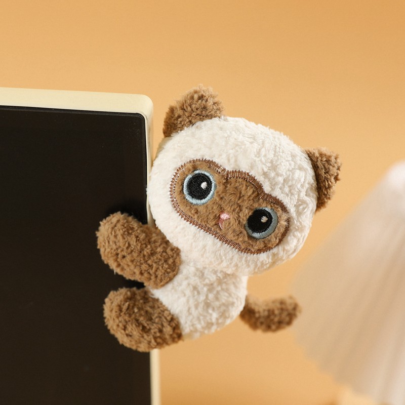 Cute doll computer clips, second-generation office desk companions, plush toys, desktop decorations, cats wholesale Item Picture