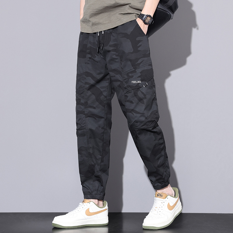 Spring and summer camouflage tapered casual pants, men's trousers, loose Harem pants, versatile and trendy workwear pants, casual long pants
