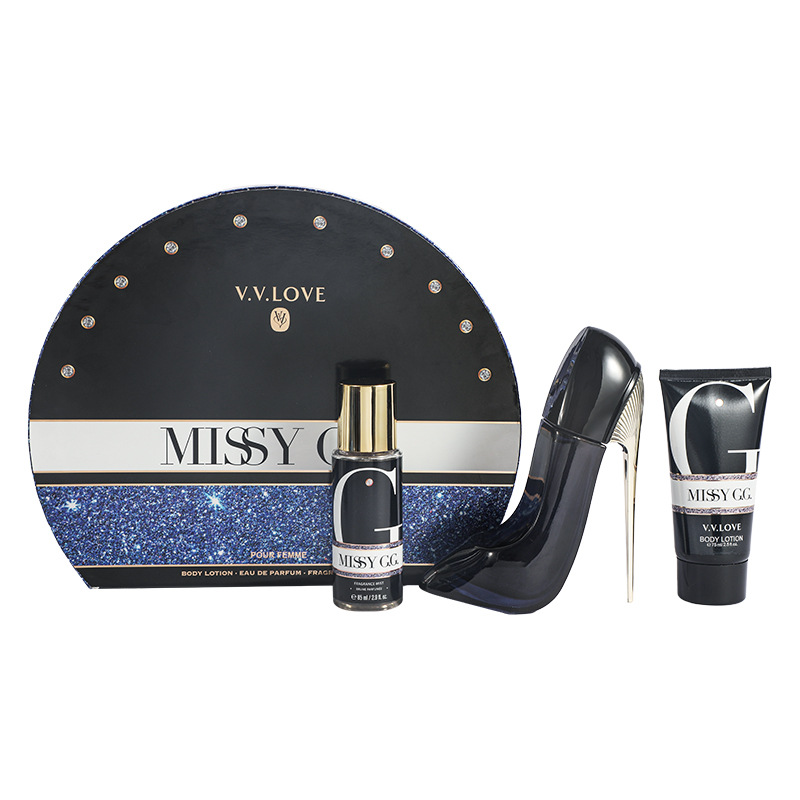 热销外贸香水持久女用节日礼盒淡香水三件套香氛perfume set批发白底实物图