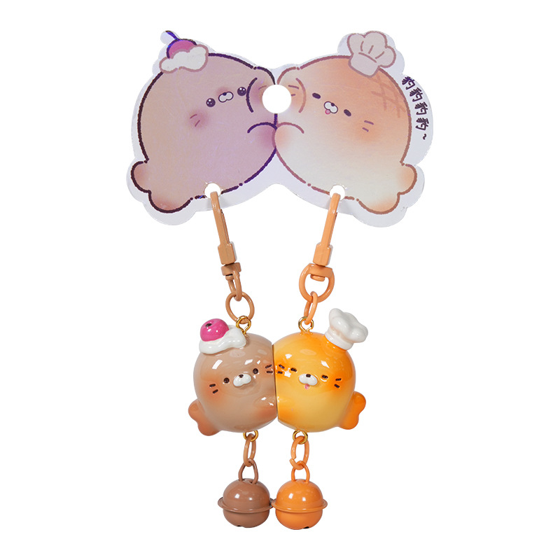 Original "Happy Leopard" sticker keychain pendant, cute girl pet resin magnetic key chain Item Picture