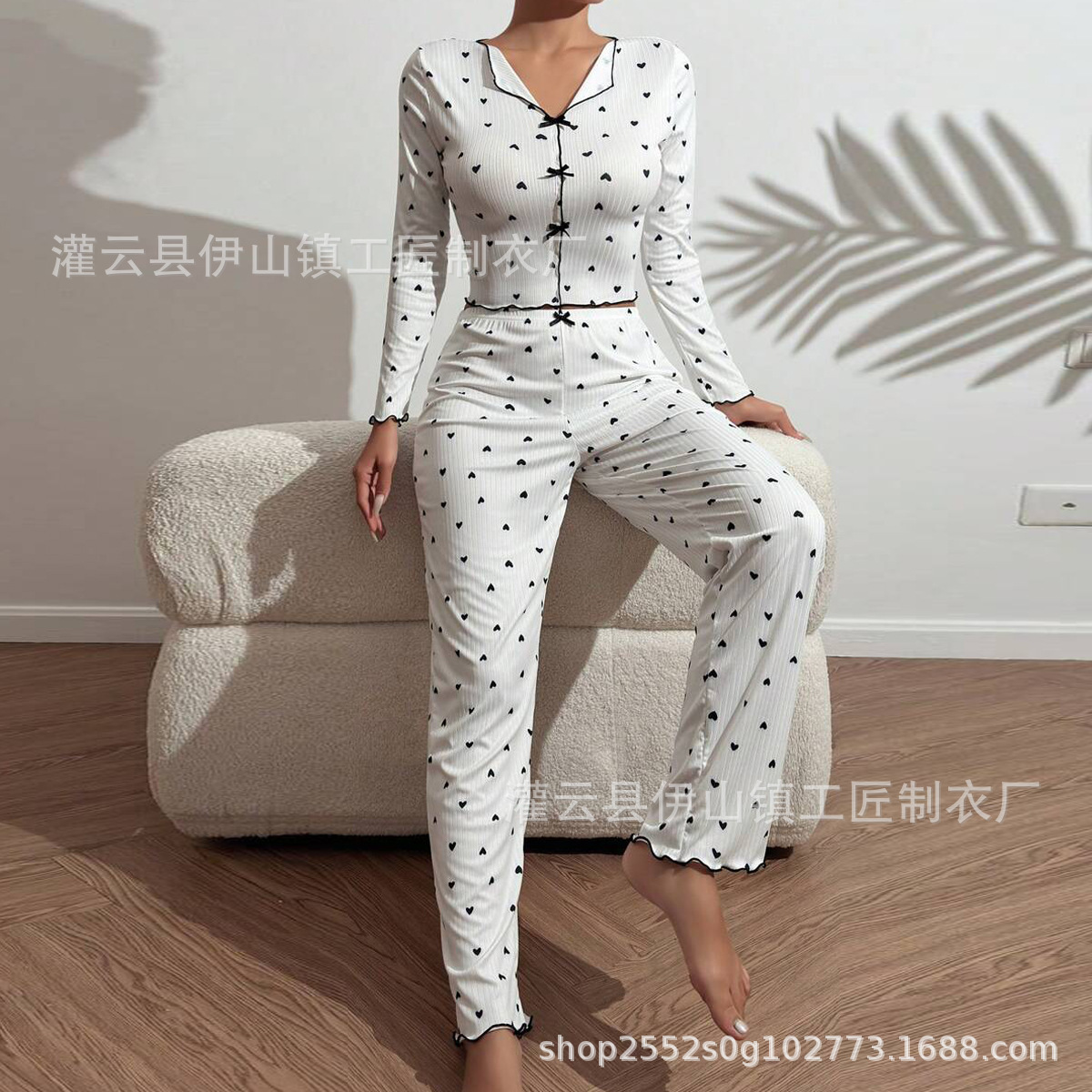 Cross-border European and American foreign trade summer new heart-shaped printed long-sleeved and long pants two-piece set for women's thin home wear and pajamas details Picture