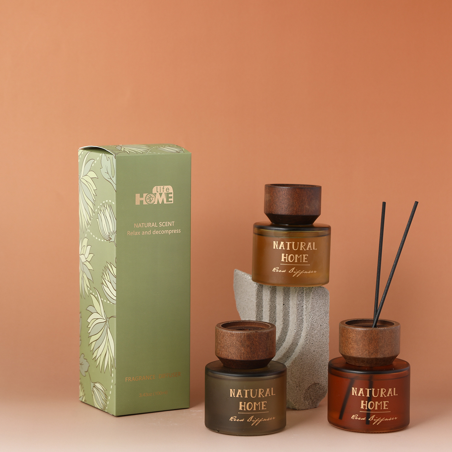 室内摆件香薰香味家用香氛藤条持久扩香卧室精油小众礼品