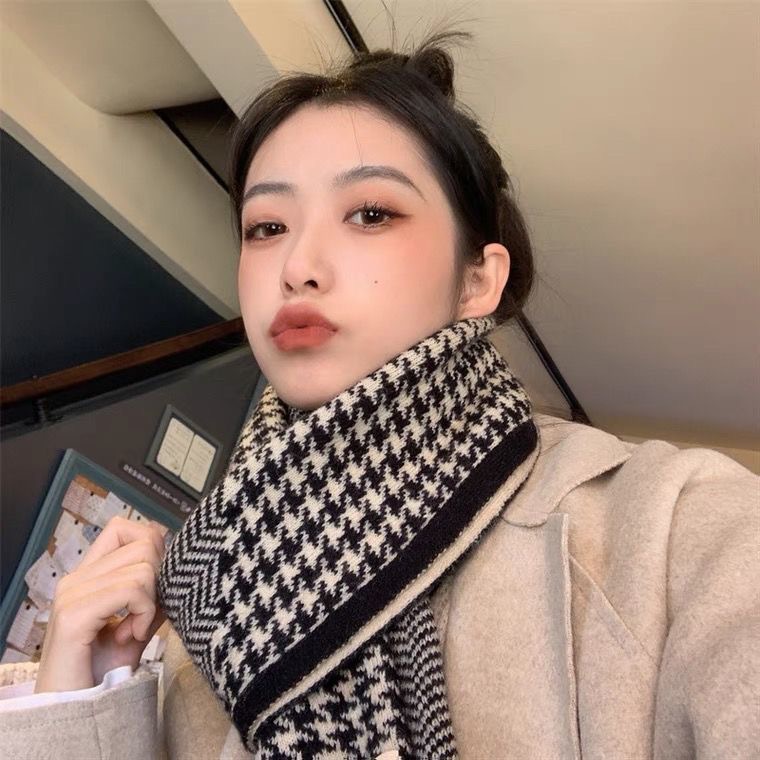 One-piece consignment of new Korean classic double-sided checkered scarves for women, warm and fashionable in autumn and winter. Knitted scarves that are versatile and windproof. Wholesale of long scarves for women at street stalls