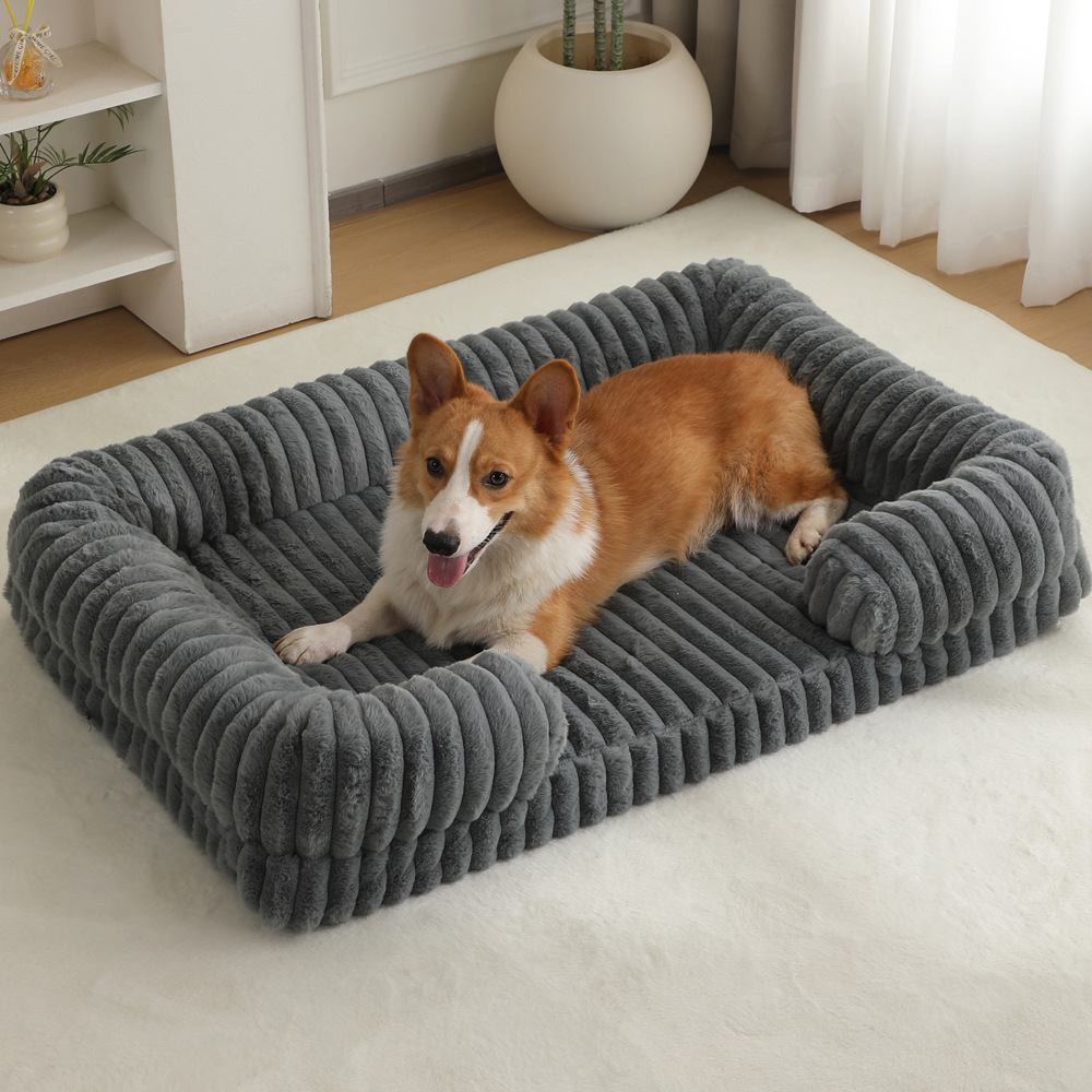 2025 cross-border new arrival pet kennel invierno caliente gran perrera para perros alfombra para mascotas gato kennel cama para perros alfombra para perros Application Scenario