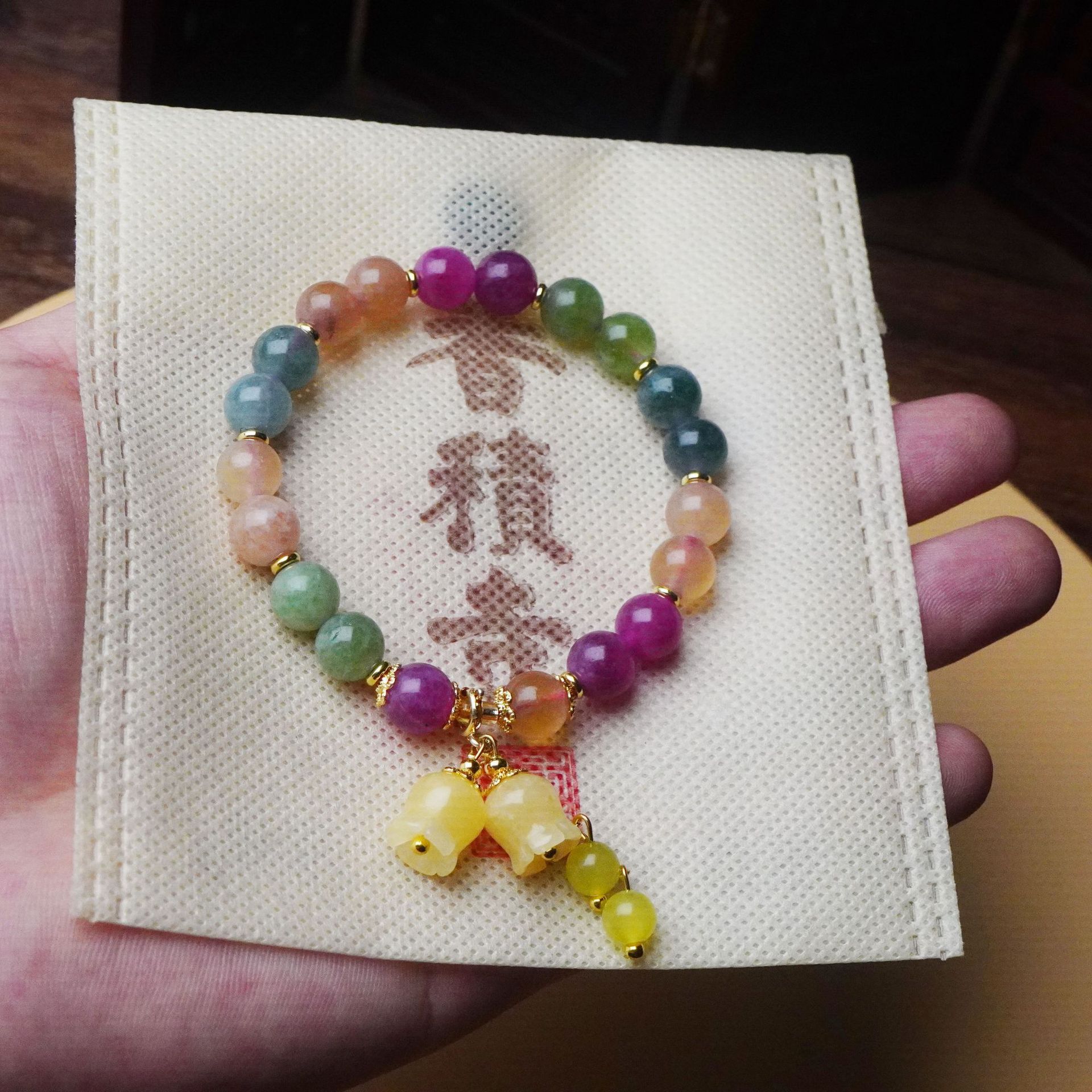 新款天然碧玺彩色水晶手串女轻奢高级感兰花吊坠手链串珠饰品配饰