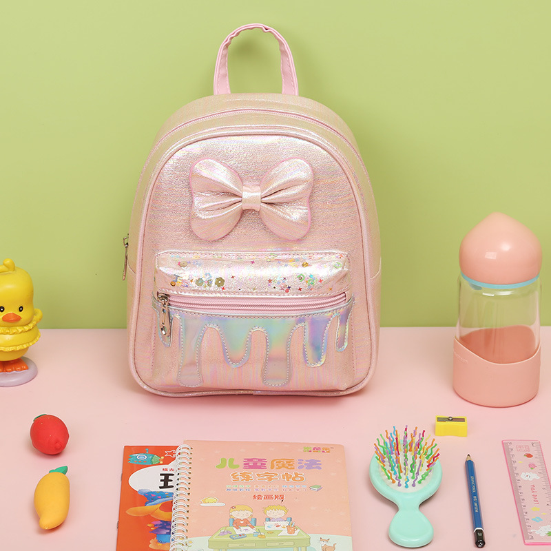 Big-tailed cat children's trendy backpack, colorful cartoon bow, princess, girl cake, cute children's bag Application Scenario