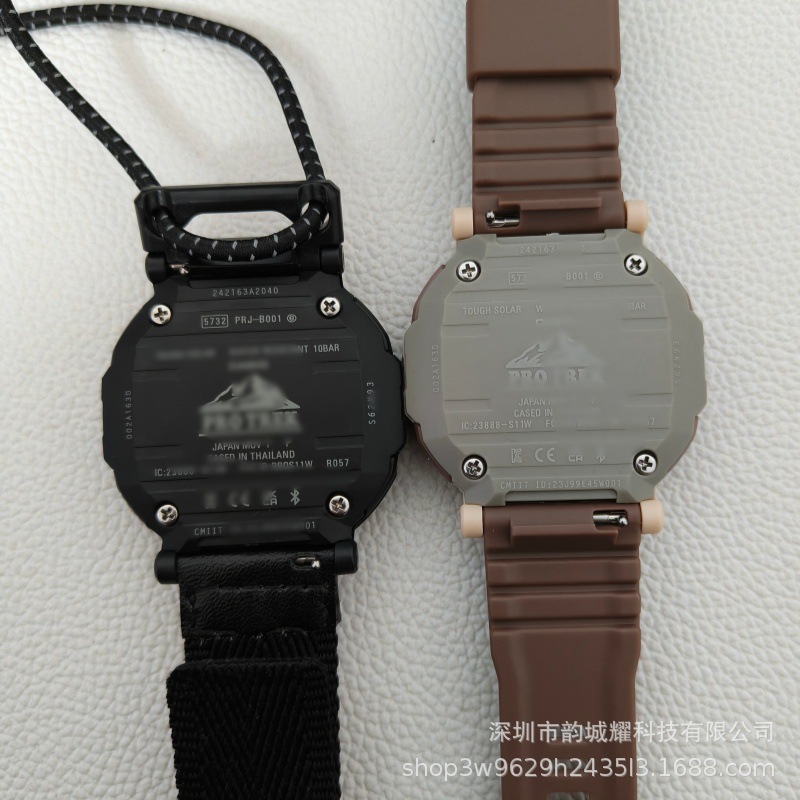 Casillas co-branded mountaineering watch PRJ Men's canvas Double display outdoor LED luminous rotating bezel B001B Application Scenario