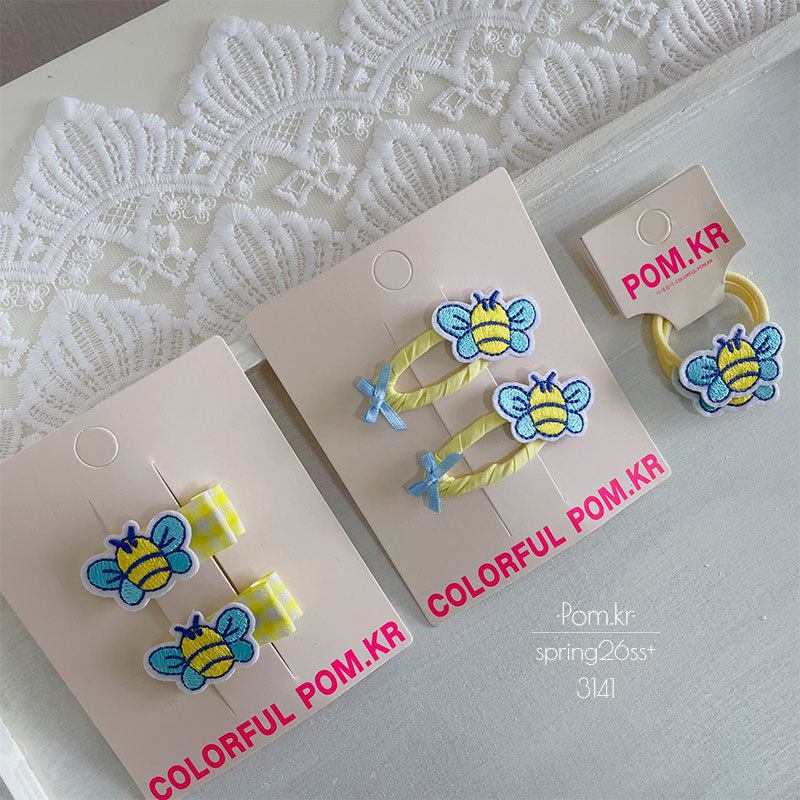 Spring new cute little bee hair clips, children's fabric side broken hair bangs clips, Bye clips baby hair accessories for women details Picture