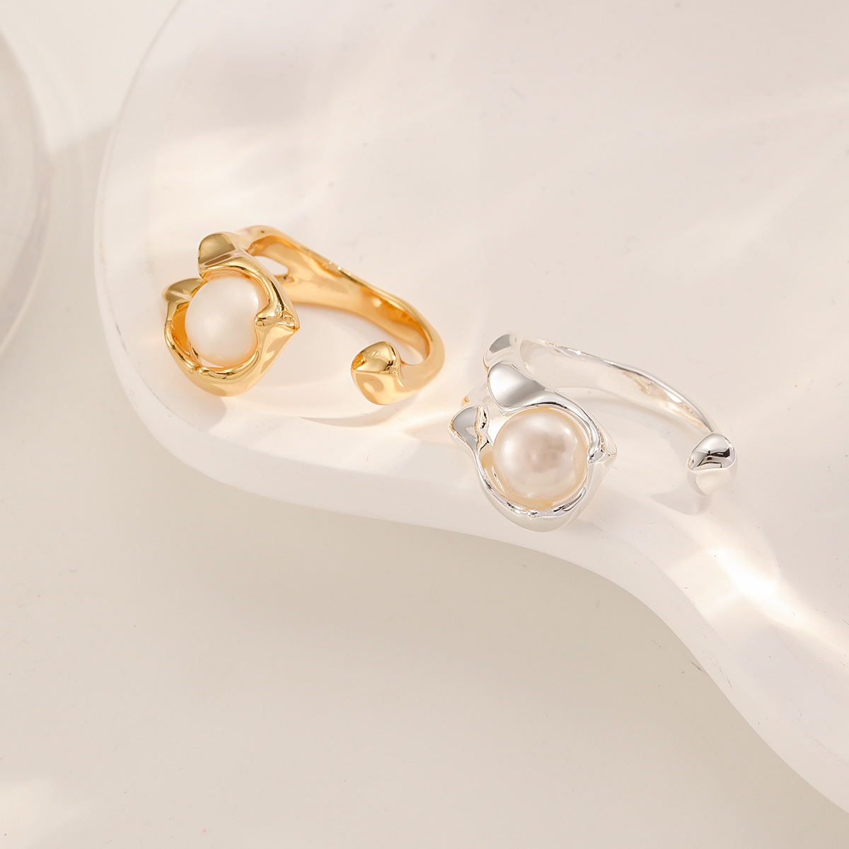 Nasha's cross-border freshwater pearl ring from Europe and America is a high-end, non-fading, and stylish ins ring with adjustable cuffs details Picture