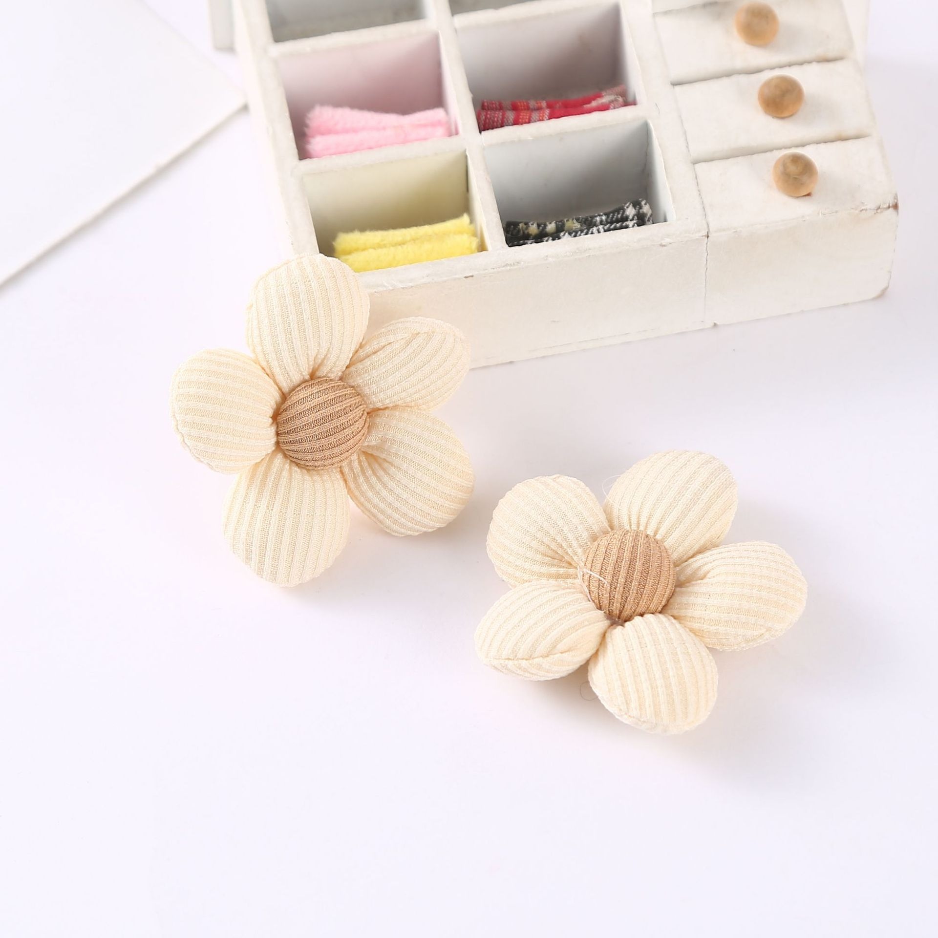 充棉五瓣花朵DIY服装饰品配件格子服装手工布艺辅料花朵饰品配件