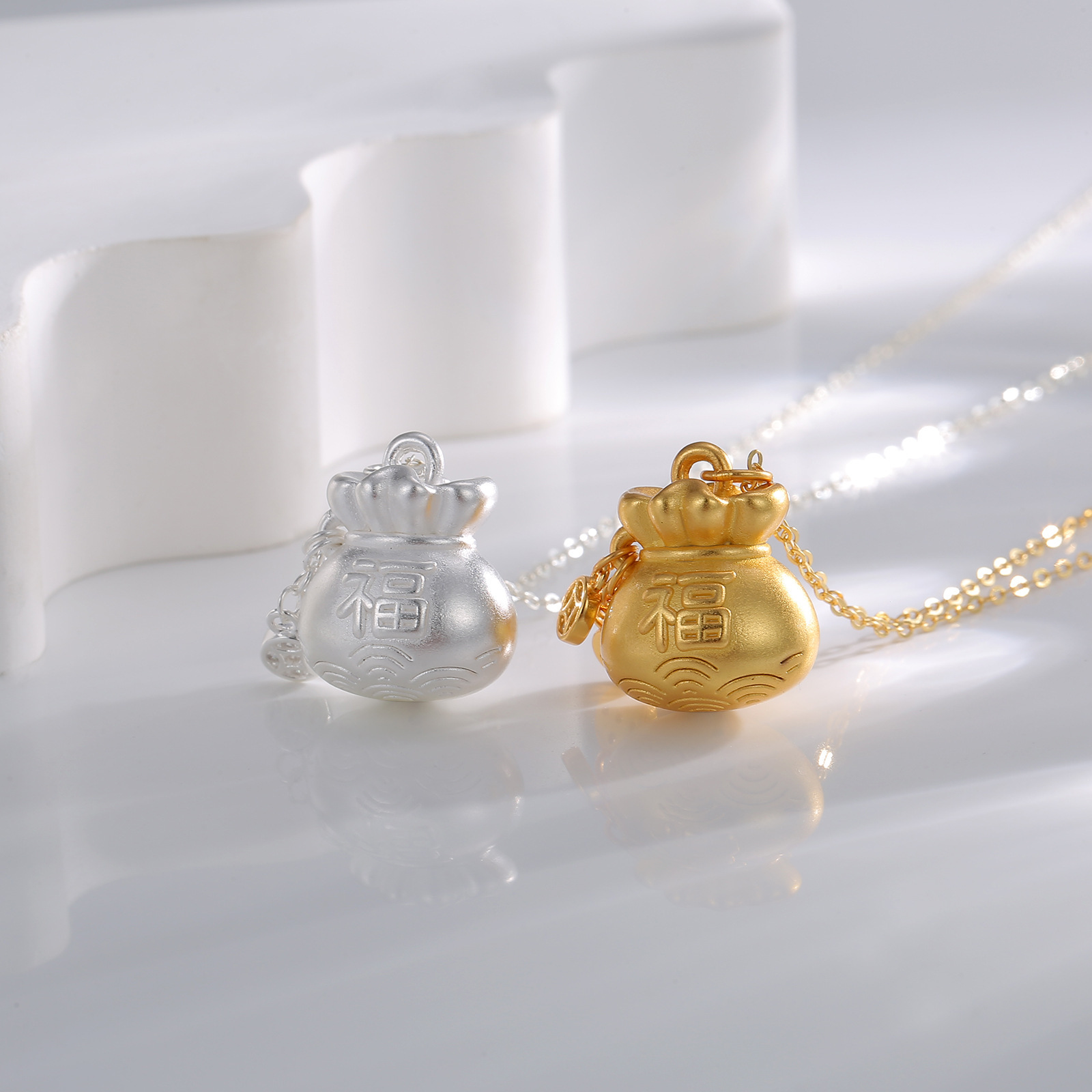 S925 sterling silver 3D hard silver Auspicious Lucky Bag pendant Necklace, National trend Peace lock coldbone chain supplier in the live streaming room details Picture