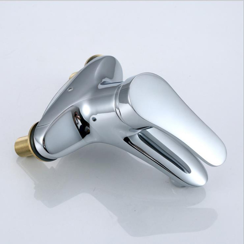 面盆龙头实物图