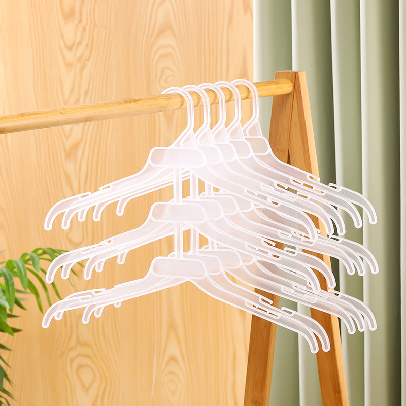 Inner clothes hanger, plastic bra rack, adult underwear and underpants clip, household transparent men's and women's underwear display clip details Picture