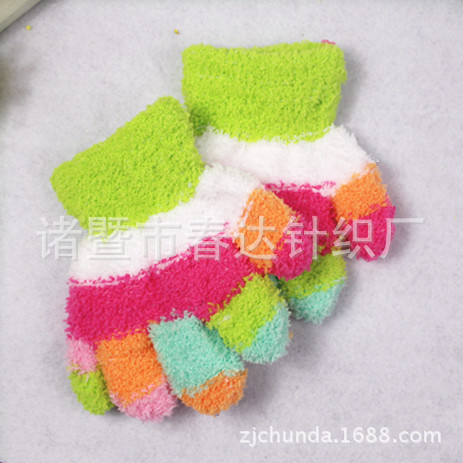For the 2024 autumn and winter new collection of gloves, there are multiple colors to choose from. Comfortable and warm, multi-finger women's gloves, acrylic dispensing gloves manufacturer Specification image
