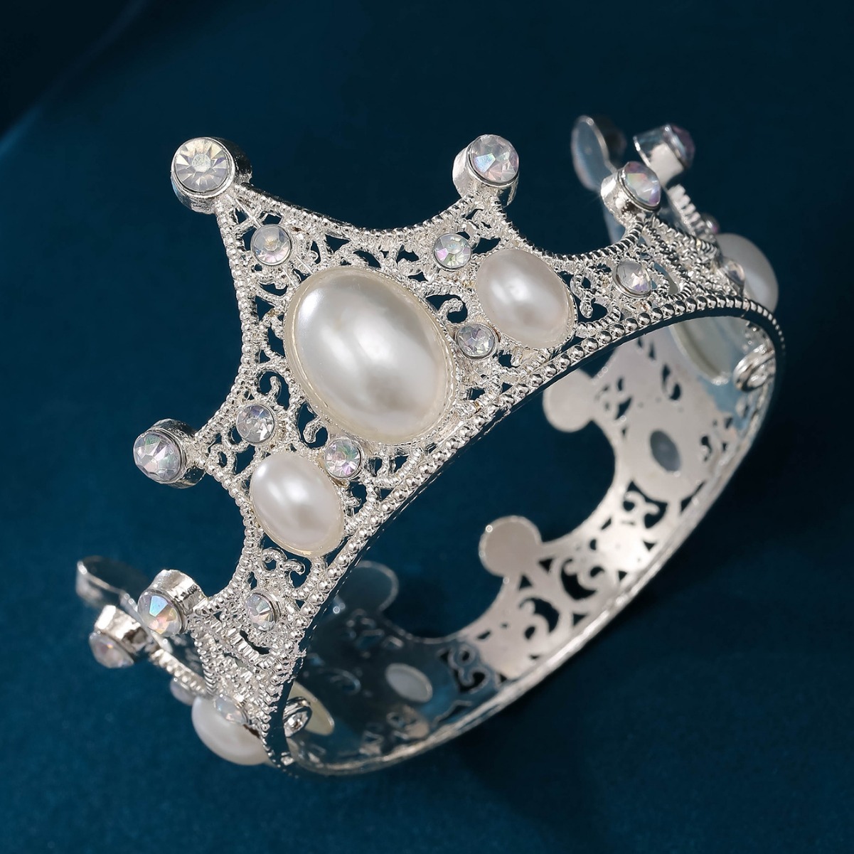 新娘头饰巴洛克王冠配饰圆形奢华气质锆石结婚圆皇冠婚纱礼服配饰细节图