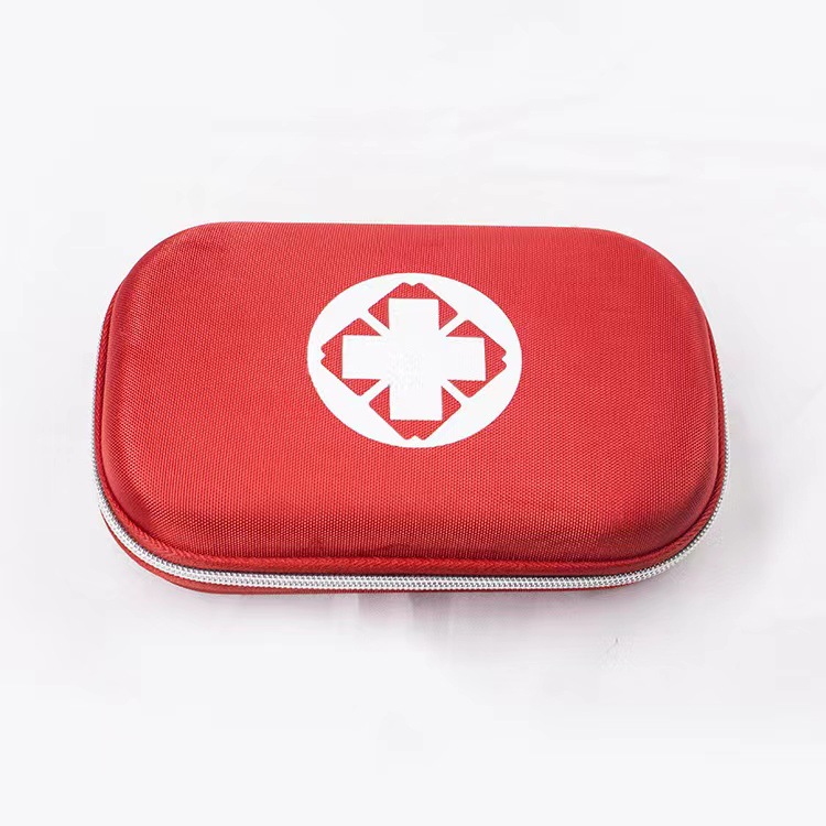 医疗急救包/医疗用品户外/急救包/鼻涕胶白底实物图