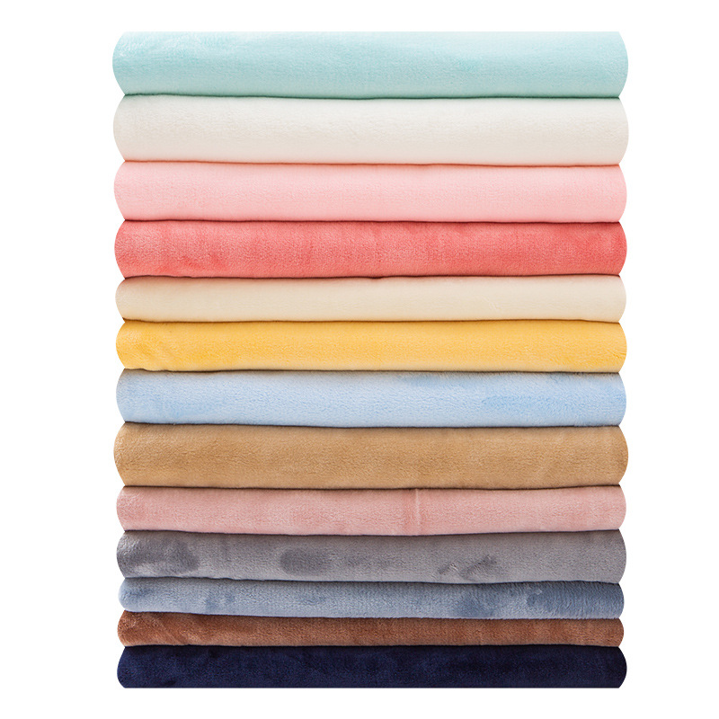 厂家现货双面法兰绒保暖家居服面料单面法莱绒睡袍睡衣毛绒毛毯布白底实物图