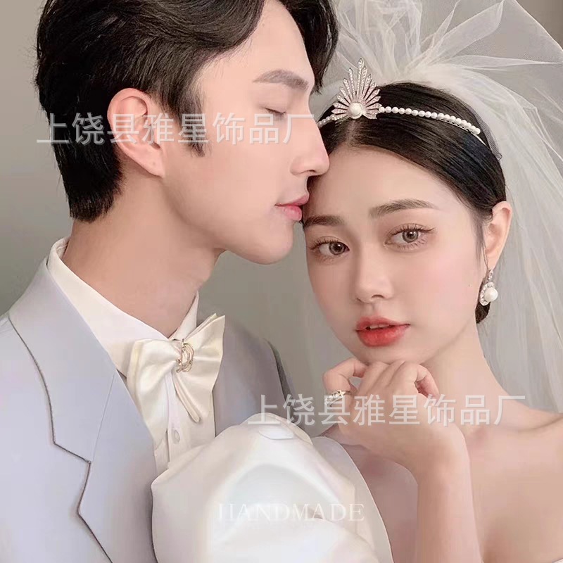 New makeup and styling decorative paintings, makeup school classroom murals, bride makeup promotional posters, makeup and styling