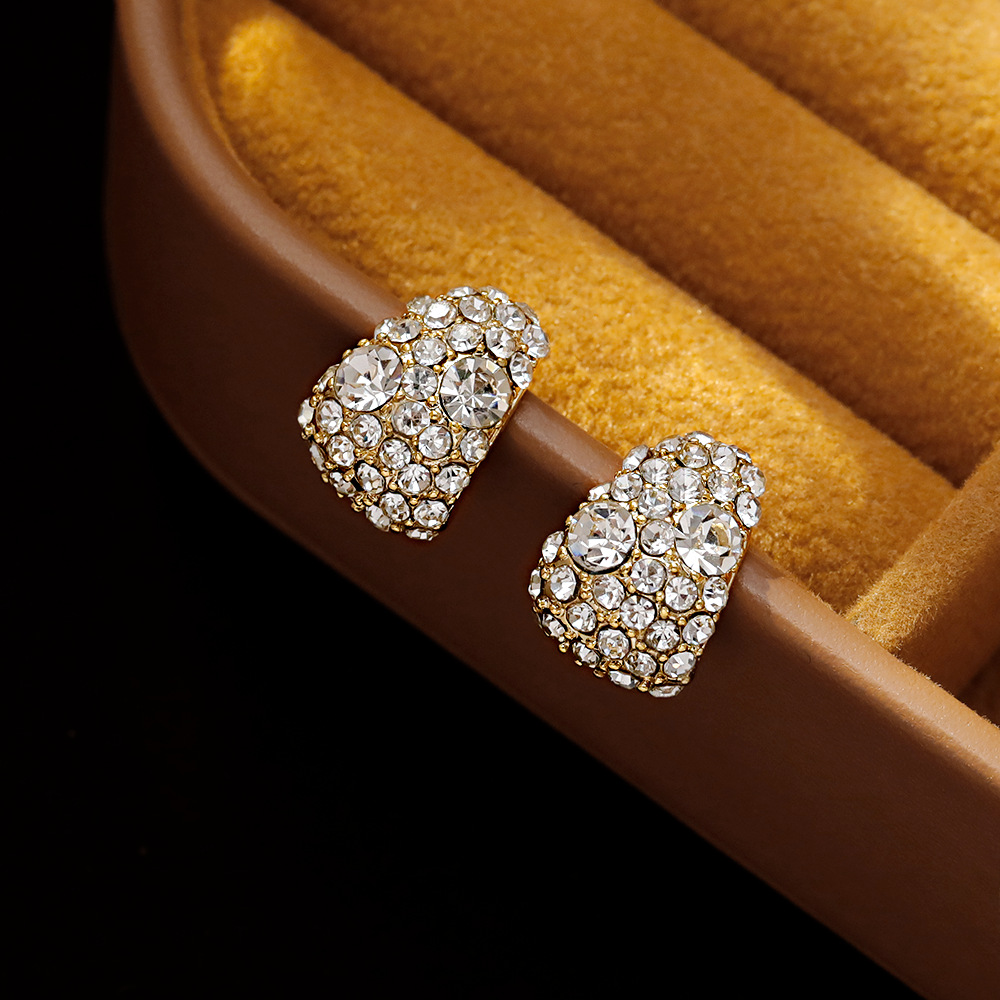 Hyacinth copper-plated gold stud earrings for women 2025 New bestsellers, light luxury and high-end style earrings, exaggerated sparkling diamond retro earrings details Picture