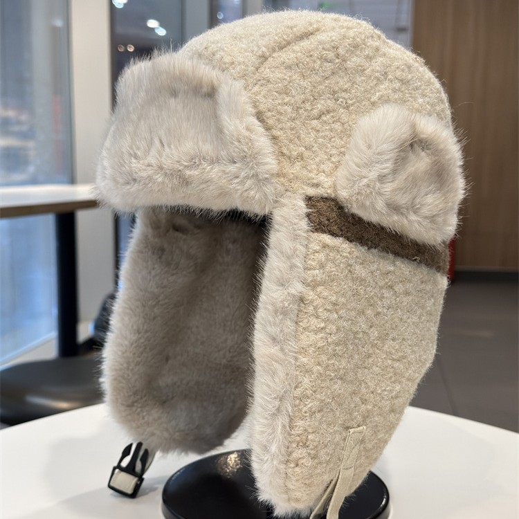 Suede fleece cap for children to make their faces look smaller in winter, protect their ears, keep warm, thickened, cycling, skiing in Northeast China, and protect against the cold, Lei Feng cap