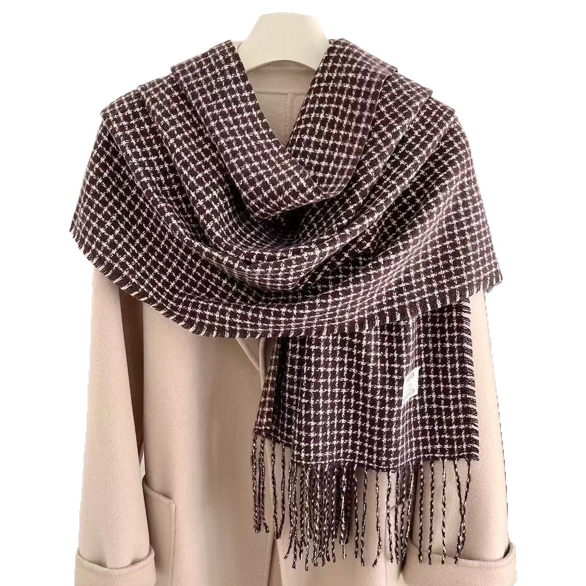 围巾/烫钻围巾/围巾女长款百搭/围巾女士长款百搭/红围巾白底实物图