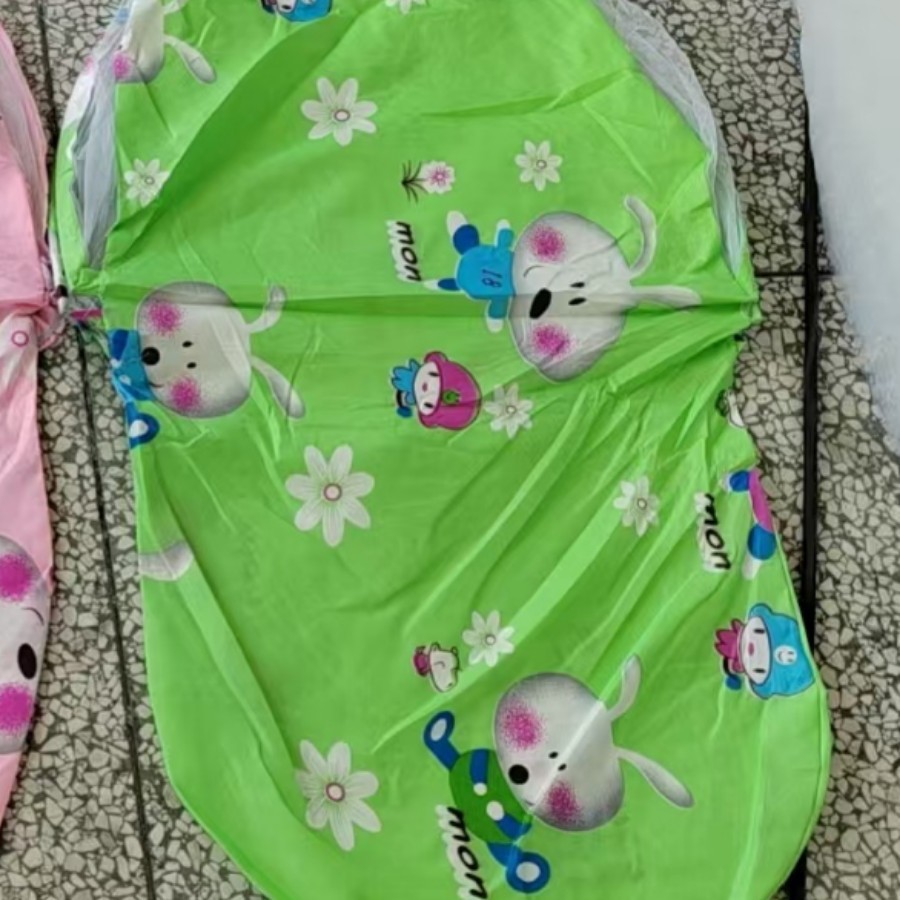 婴儿床品套件实物图