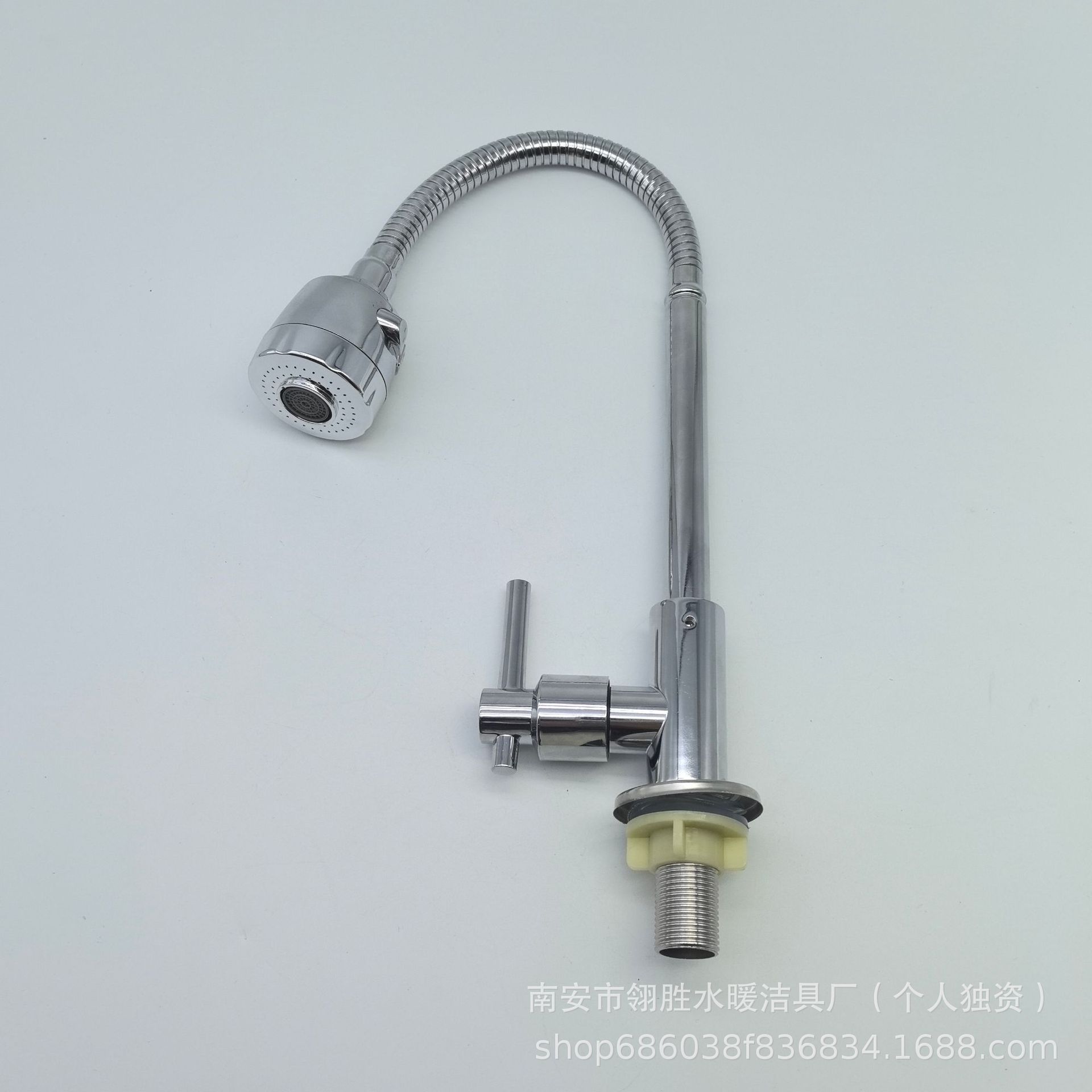 厂家批发外贸跨境不锈钢立式万向管龙头旋转菜盆厨用 水槽 水龙头