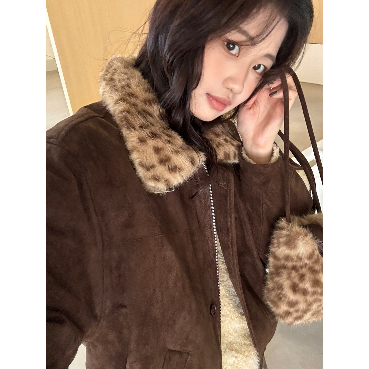 女式毛呢外套实物图