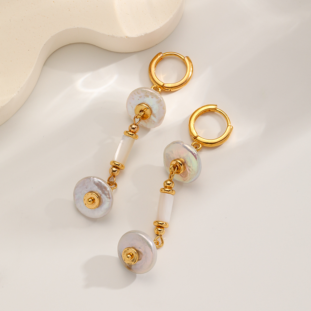 Nasha Cross-border Exclusive Toothpick freshwater Pearl Necklace Earring Set: Light luxury and Versatile Baroque pearl necklace Application Scenario