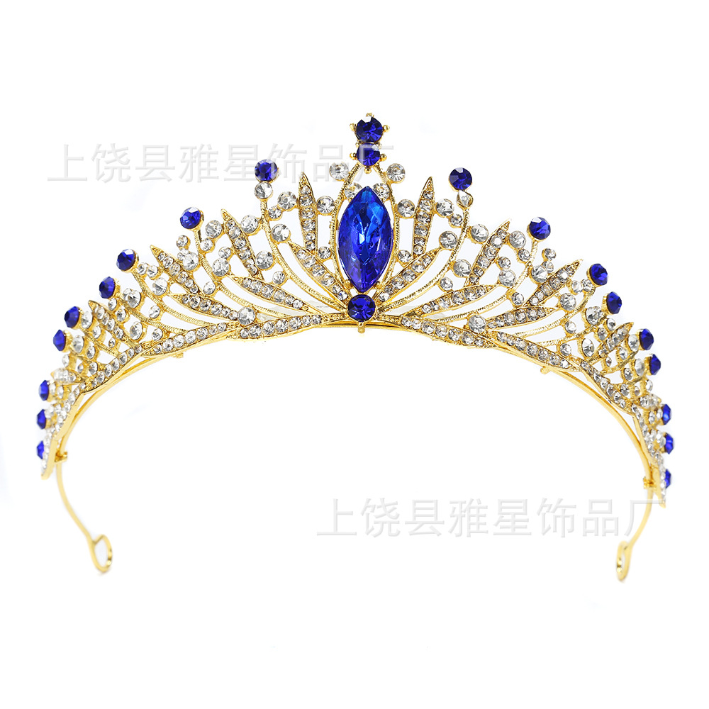 A luxurious golden diamond-encrusted crystal crown for the bride, a splendid tiara for the wedding, a dazzling headwear for the dinner and dance party, and an elegant star Specification image