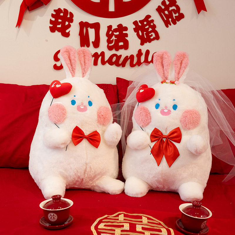 毛绒公仔、玩偶、娃娃实物图