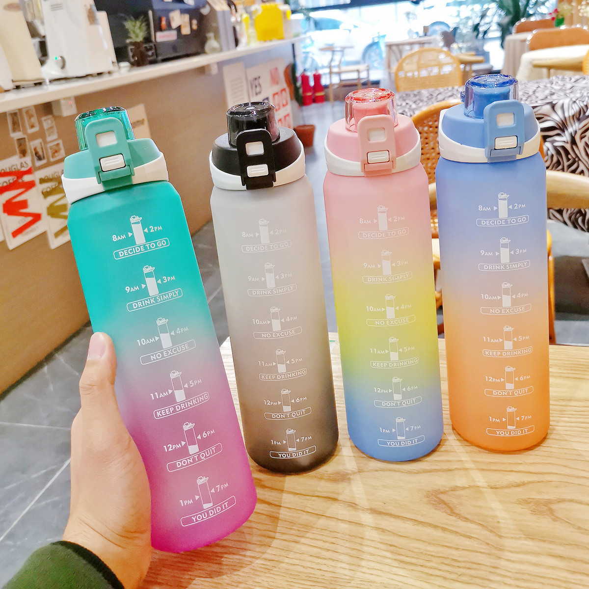 Cross-border high-appearance-level large-capacity frosted portable straw cup, summer inS-style anti-drop gradient plastic water cup details Picture
