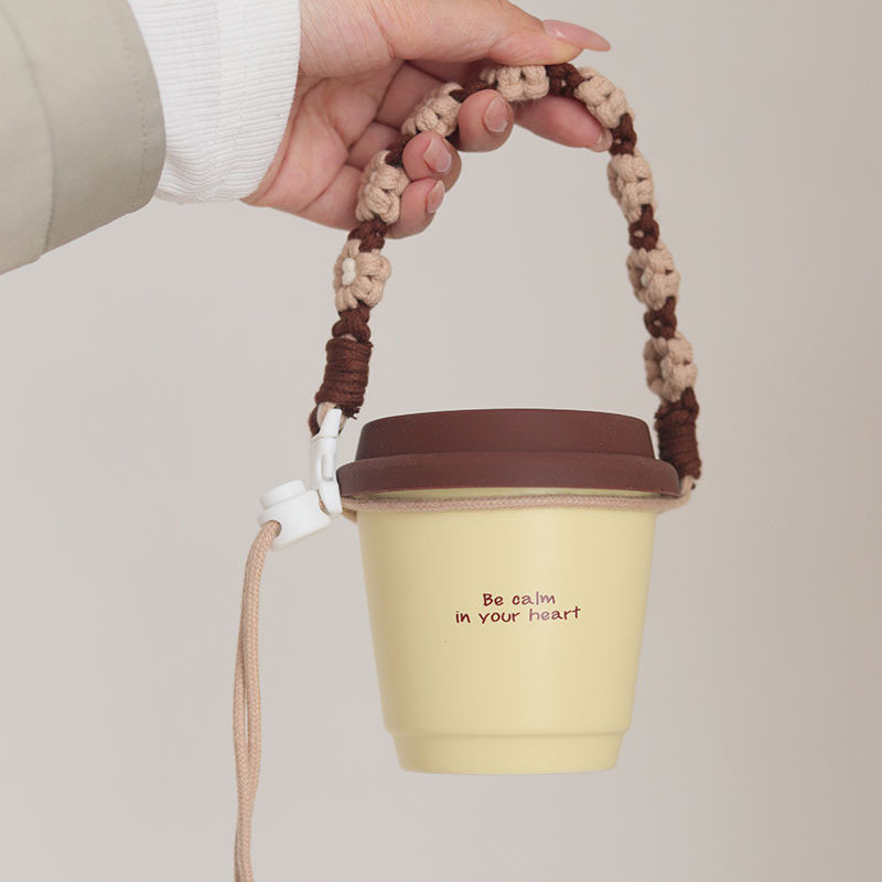 ins Daisy flower water cup lanyard, beverage anti-loss lanyard, portable coffee cup handle, cup sleeve, insulated cup net pocket details Picture