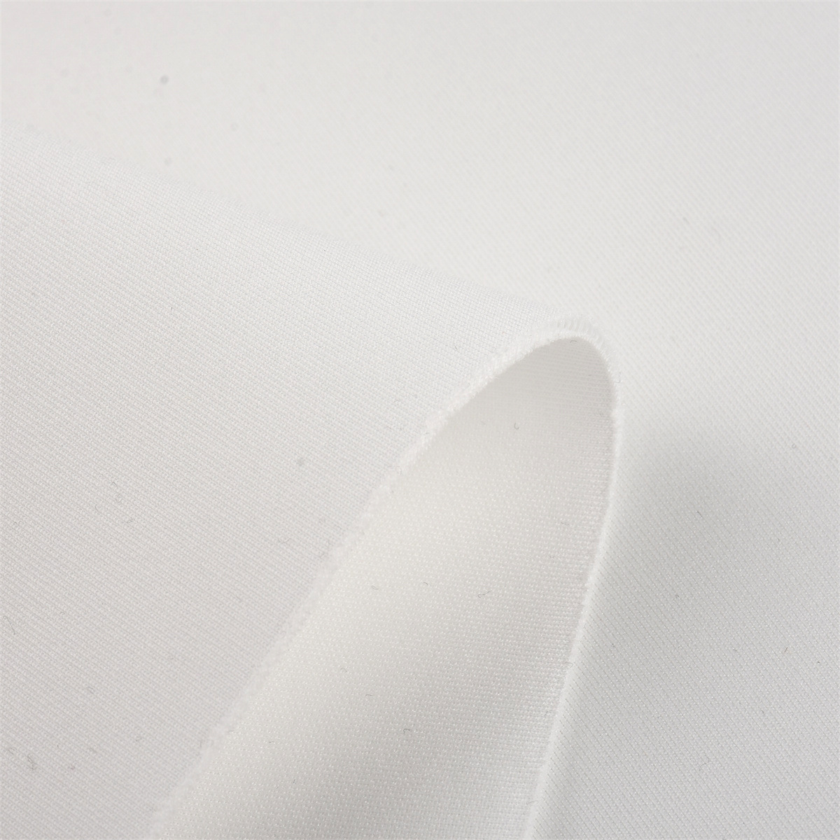 Wholesale of polyester space layer flat sandwich sportswear, casual shoes and breathable mesh fabric details Picture