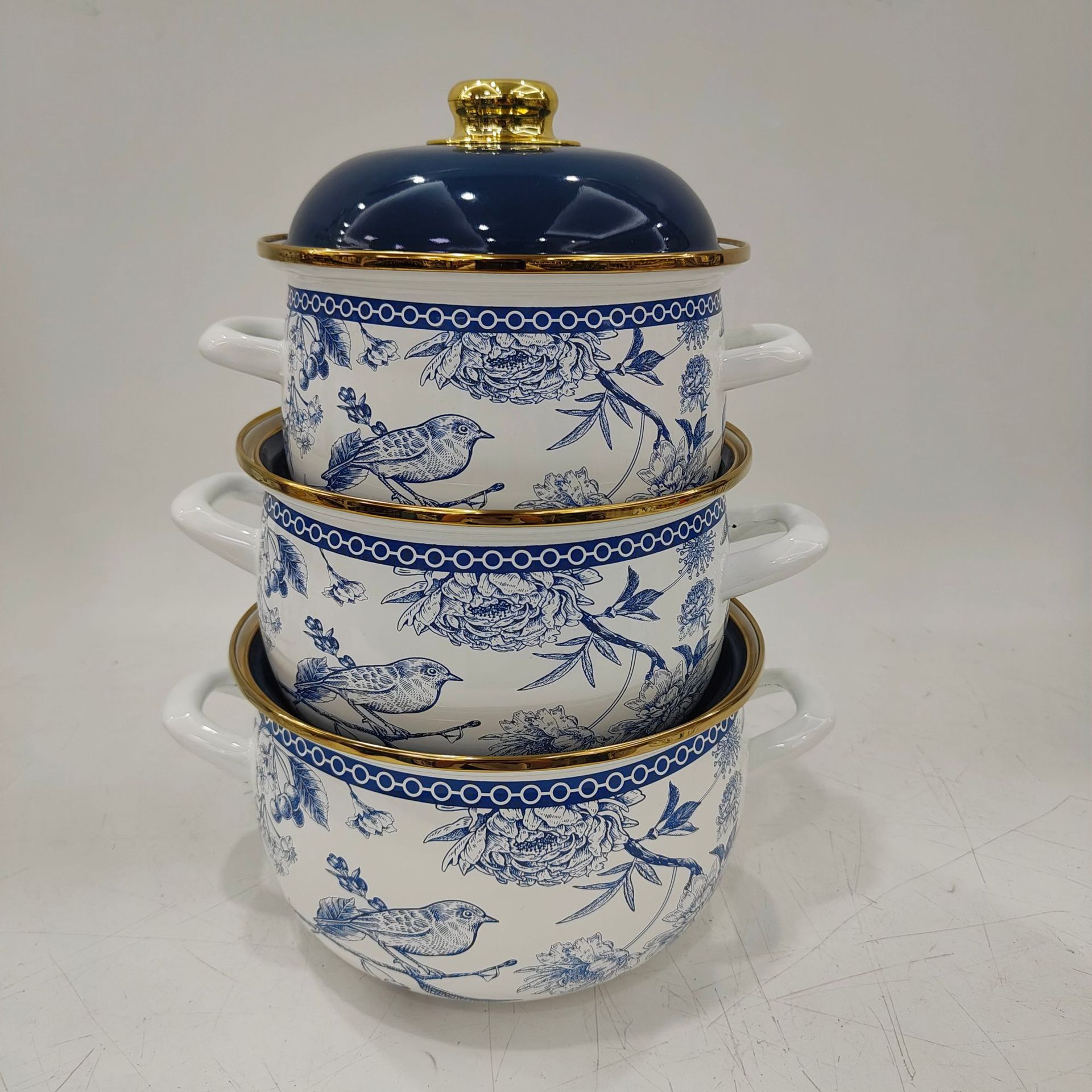 2025新款青鸟花20-22-24CM搪瓷金色包边搪瓷烧锅三件套五件套家用白底实物图