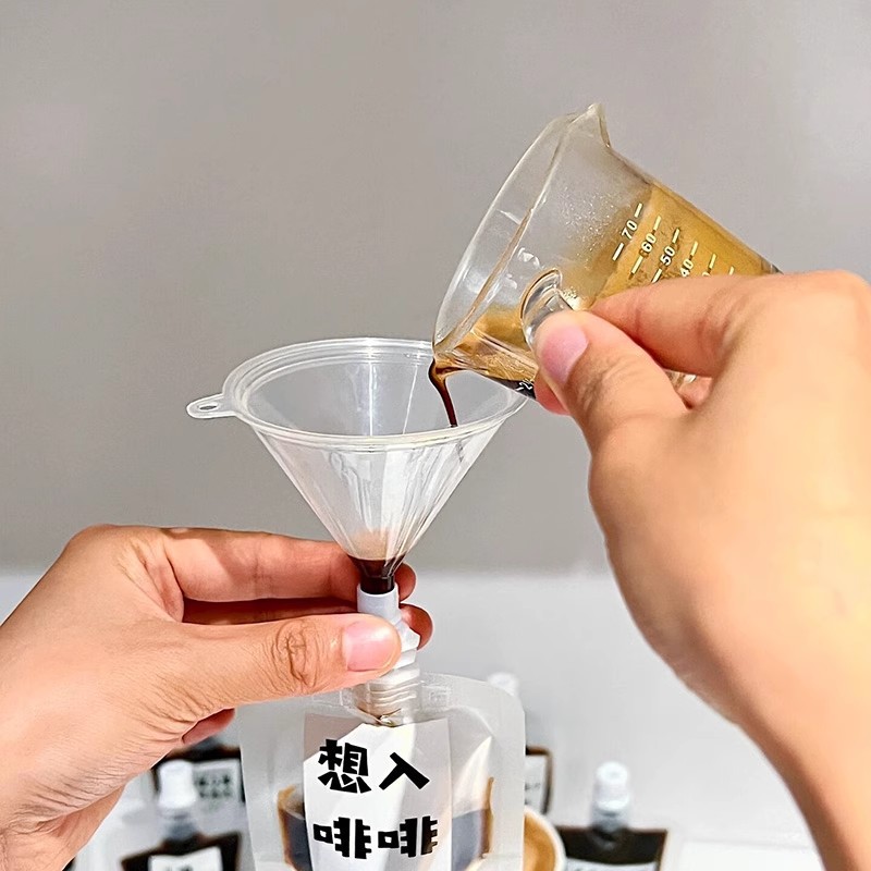 Transparent frosted disposable cold brew ice drop packaging bag for espresso liquid, sealed liquid suction nozzle bag Specification image