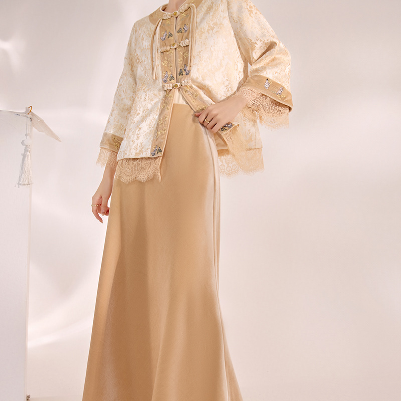 其他民族女装实物图