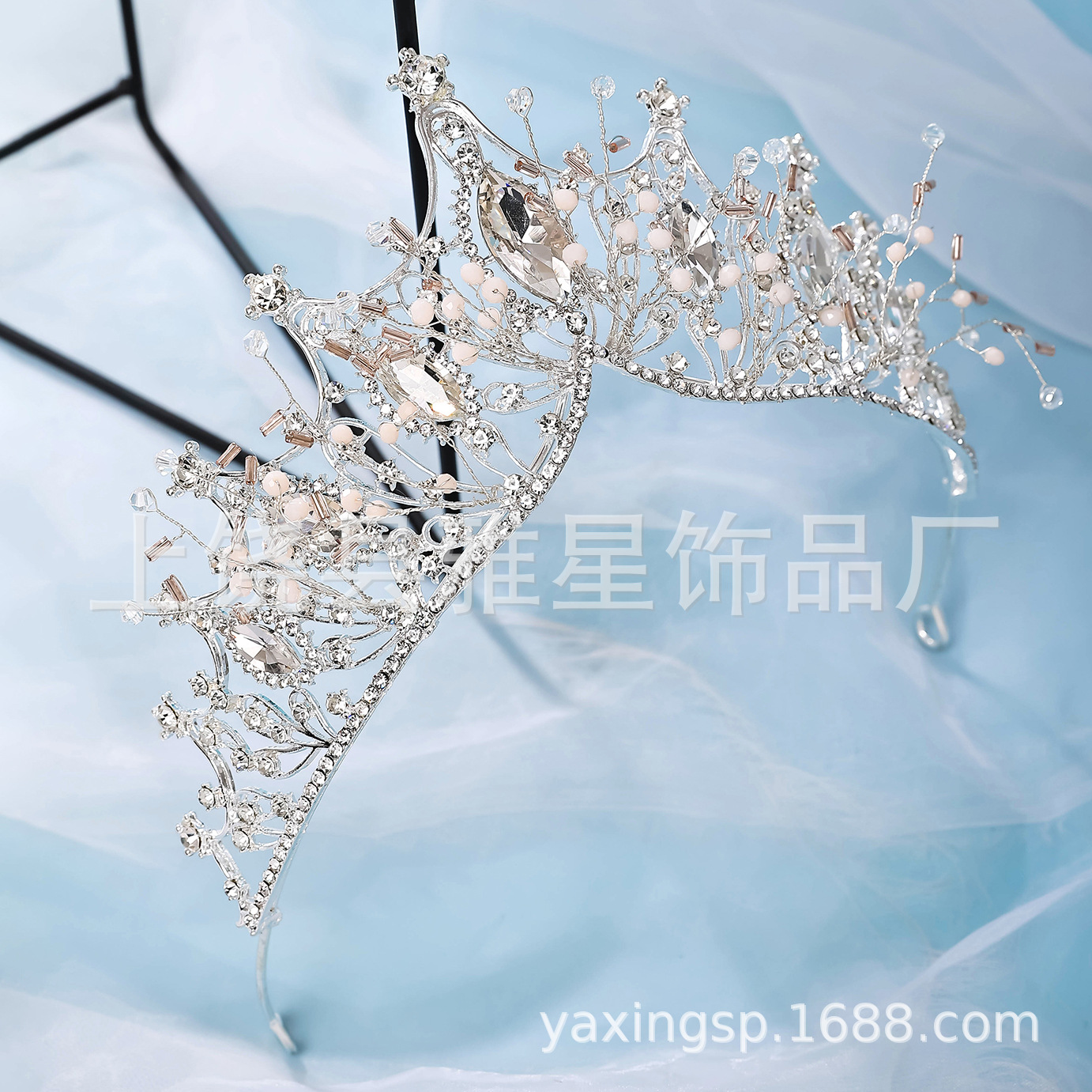 Factory direct sales of metal water diamond princess headwear, luxurious wedding gowns and dresses, and super-sparkling crystal woven bridal crowns details Picture