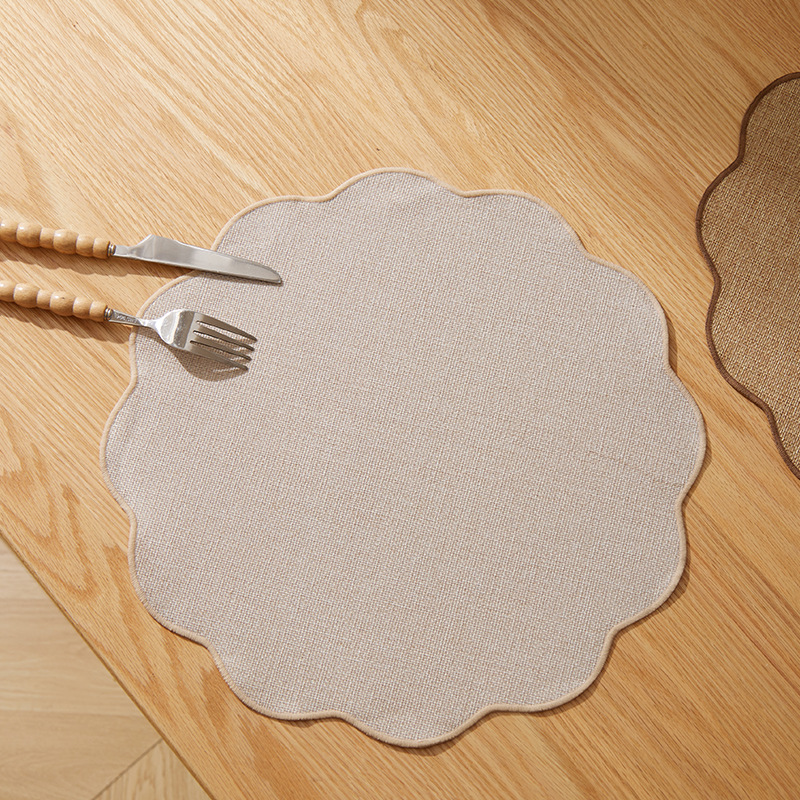 A light retro Ins-style lace round table mat with a faux linen texture, heat-insulating, heat-resistant and anti-slip, suitable for home dining table MATS details Picture