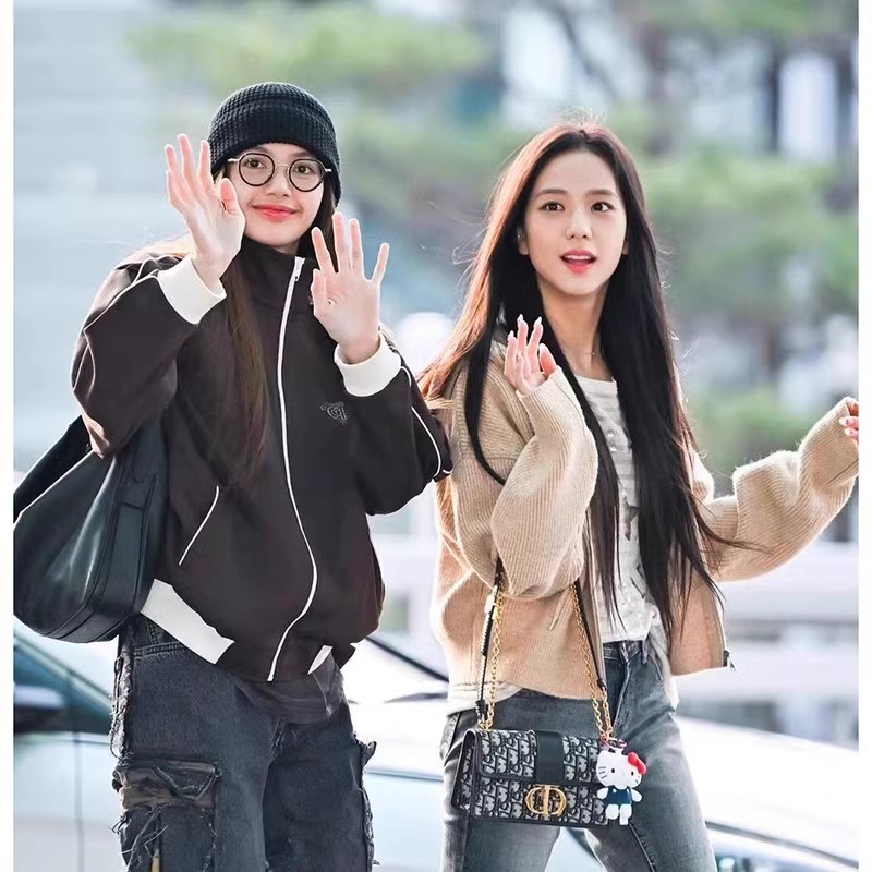 hellokitty small pendants, plush toys, keychains, dolls, backpack pendants, genuine Hello Kitty bag pendants Application Scenario