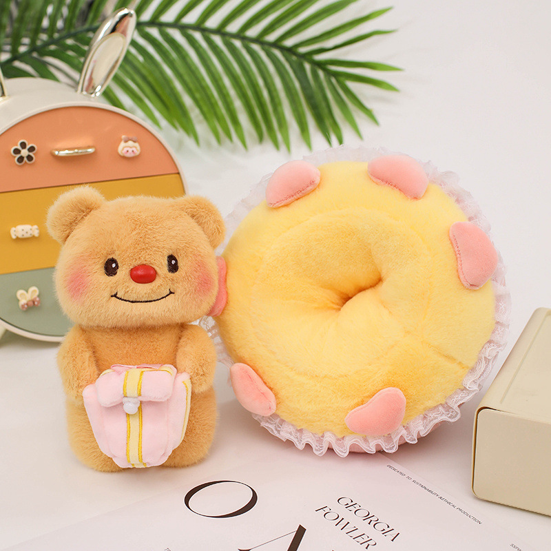 Wholesale Butter Bear Bouquet Plush toy figurines, 520 Love confession dolls for your girlfriend, Qixi Valentine's Day gifts details Picture