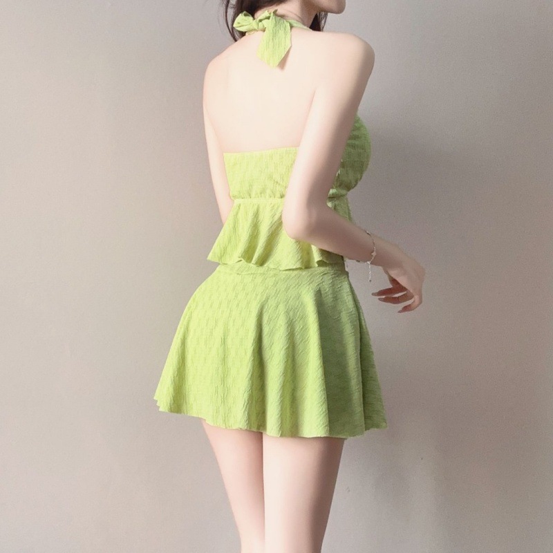 2026 Swimsuit two-piece set for women, sexy halter swimsuit, tummy Cover, fresh and cute hot spring swimming suit for girls Application Scenario