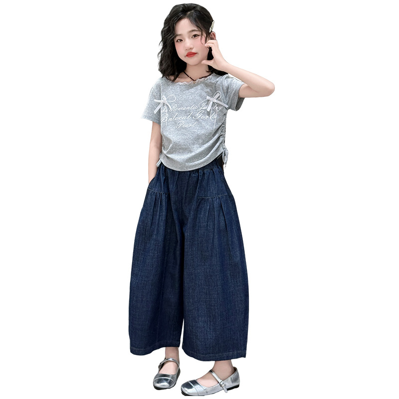 Girls' Summer Set 2026 New Style Children's Stylish pure cotton short-sleeved T-shirt, Big kids' top, denim wide-leg pants Item Picture