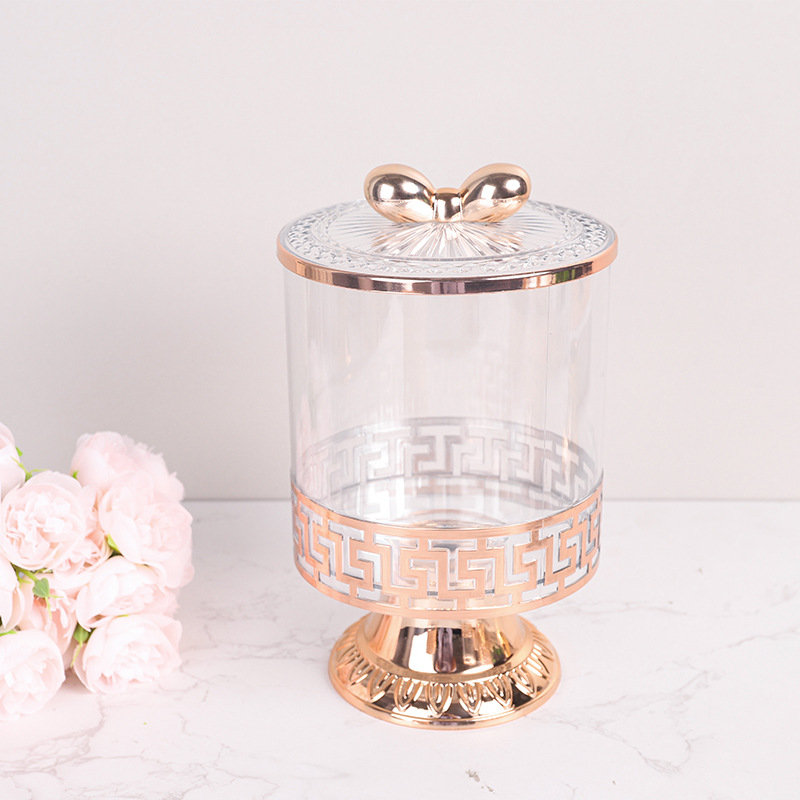 Transparent European retro high-footed silver-plated candy jars, seasoning jars, nut jars, light luxury European jars and storage jars for foreign trade merchants details Picture